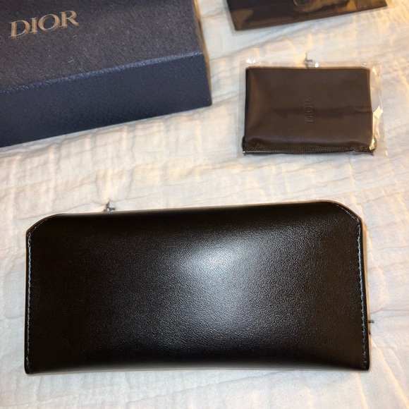 Brand new dior sunglasses - Picture 2 of 7